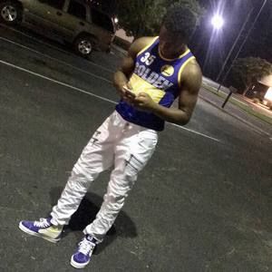 Meet your Posher, Antonio